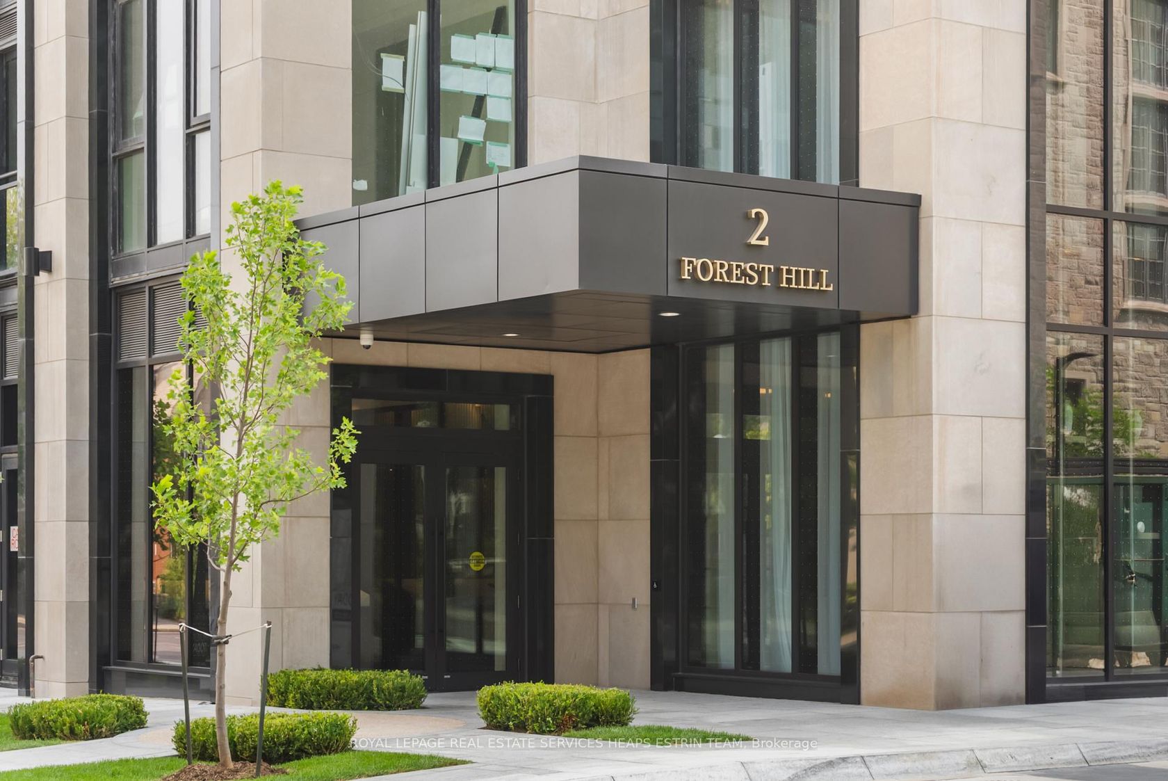 Suite 411 - 2 Forest Hill Road, Casa Loma, Toronto 