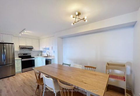 Photo 5 at 207 Milestone Crescent, Aurora Village, Aurora