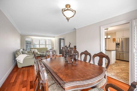 Photo 14 at 18 Terryellen Crescent, Markland Wood, Toronto