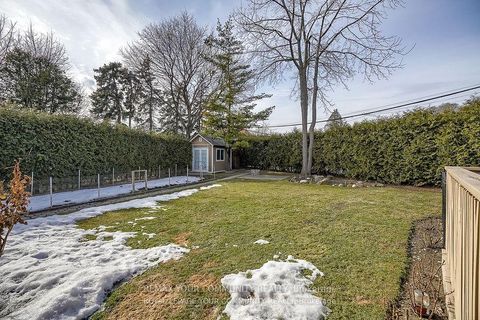 Photo 43 at 18 Terryellen Crescent, Markland Wood, Toronto