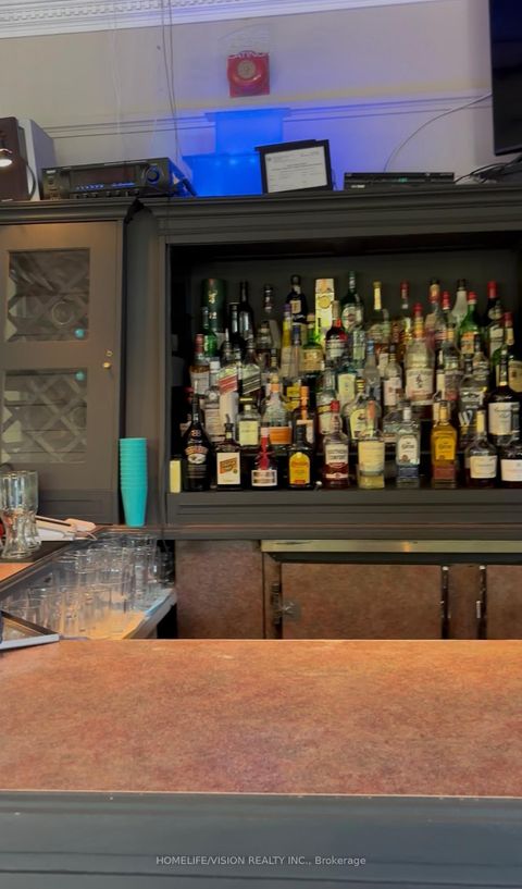 Photo 12 at 164 The Esplanade Avenue, Waterfront Communities C8, Toronto