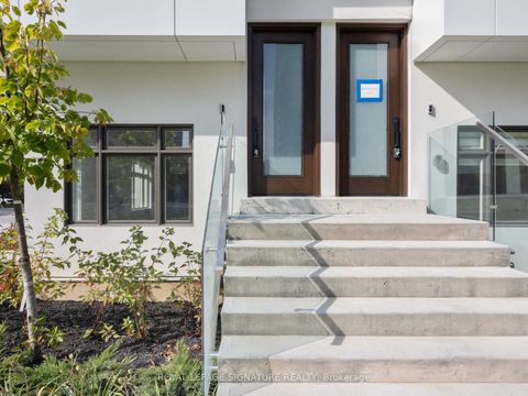 Photo 1 at 1 Flax Field Lane, Willowdale West, Toronto