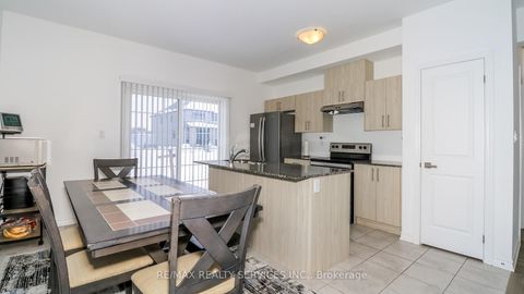 Photo 12 at 1 Harvest Crescent, Shore, Barrie