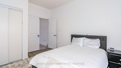 Photo 16 at 1 Harvest Crescent, Shore, Barrie