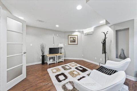 Photo 35 at 350 Hewitt Circle, Summerhill Estates, Newmarket