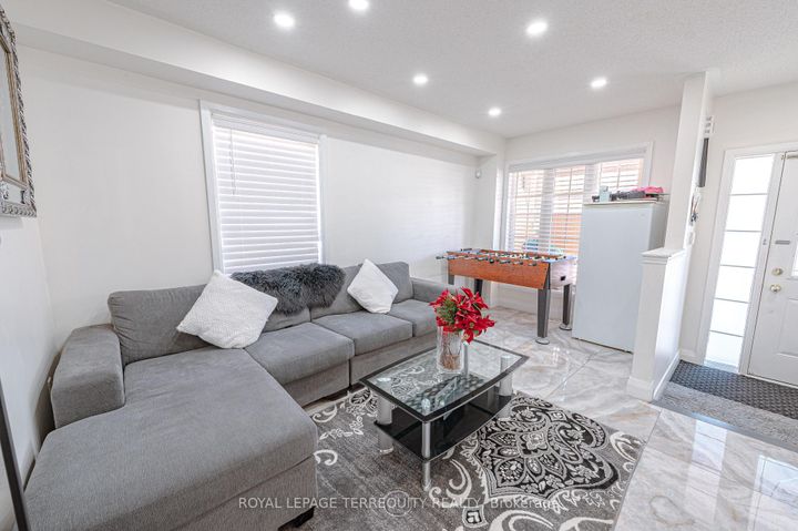 Photo 7 at 44 Iceberg Trail, Wellington, Brampton