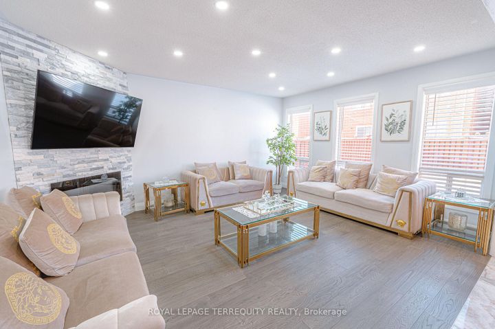 Photo 13 at 44 Iceberg Trail, Wellington, Brampton