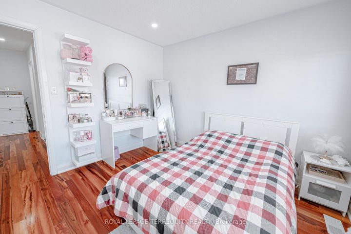 Photo 24 at 44 Iceberg Trail, Wellington, Brampton