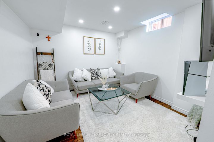 Photo 31 at 44 Iceberg Trail, Wellington, Brampton