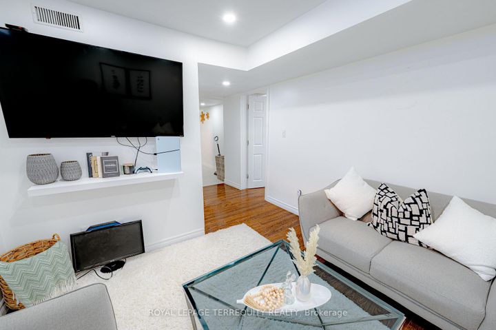 Photo 32 at 44 Iceberg Trail, Wellington, Brampton