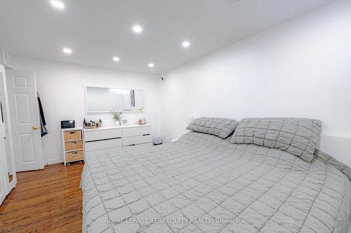 Photo 36 at 44 Iceberg Trail, Wellington, Brampton