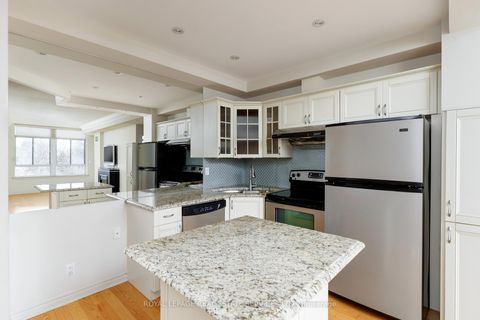 Photo 9 at 305 - 935 Royal York Road, Queensway, Toronto