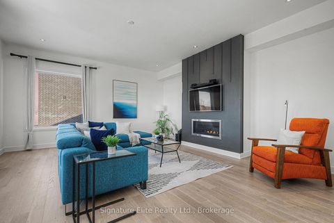 Photo 3 at 42 Limerick Street, Oak Ridges Lake Wilcox, Richmond Hill