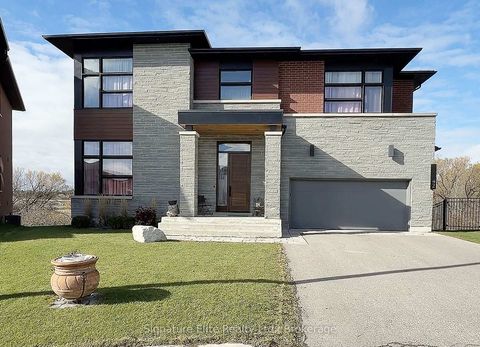 Photo 4 at 42 Limerick Street, Oak Ridges Lake Wilcox, Richmond Hill