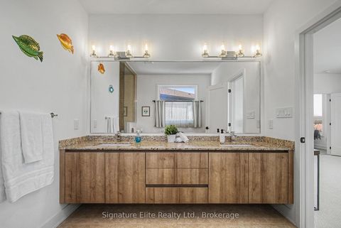 Photo 24 at 42 Limerick Street, Oak Ridges Lake Wilcox, Richmond Hill