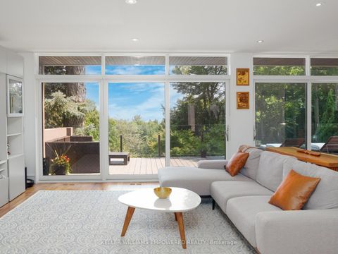 Photo 16 at 9 Fenwood Heights, Cliffcrest, Toronto