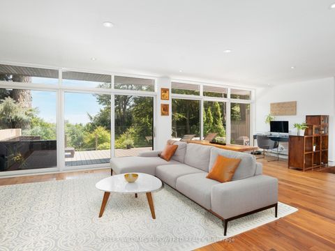 Photo 17 at 9 Fenwood Heights, Cliffcrest, Toronto