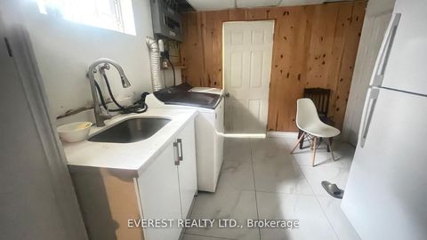 Photo 11 at 45 Kilgreggan Crescent, Bendale, Toronto