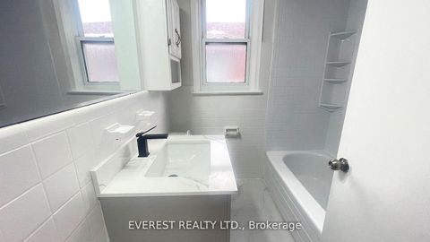 Photo 13 at 45 Kilgreggan Crescent, Bendale, Toronto