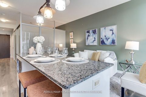 Photo 8 at 1002 - 426 University Avenue, Chinatown, Toronto