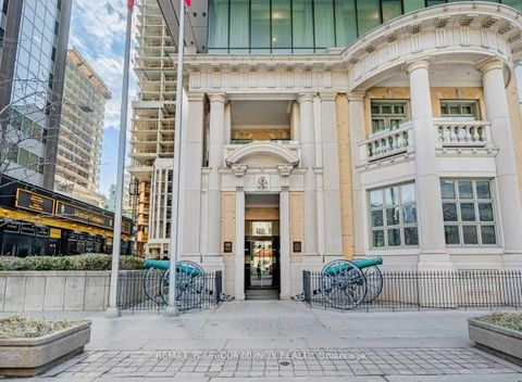 Photo 20 at 1002 - 426 University Avenue, Chinatown, Toronto