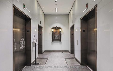 Photo 24 at 1002 - 426 University Avenue, Chinatown, Toronto