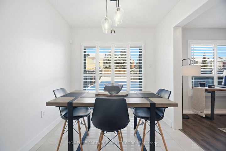 Photo 13 at 82 Orr Drive, Bradford, Bradford West Gwillimbury