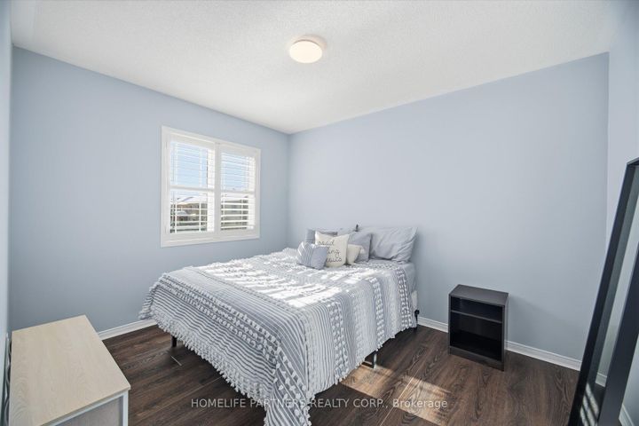 Photo 25 at 82 Orr Drive, Bradford, Bradford West Gwillimbury