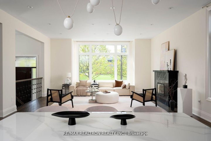 Photo 4 at 146 Empress Avenue, Willowdale East, Toronto