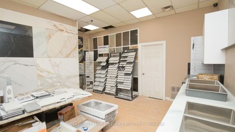 Photo 8 at 01 - 63 Torbarrie Road, CFB, Toronto