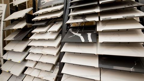 Photo 10 at 01 - 63 Torbarrie Road, CFB, Toronto