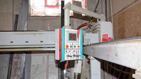 Photo 16 at 01 - 63 Torbarrie Road, CFB, Toronto