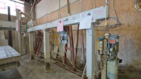 Photo 18 at 01 - 63 Torbarrie Road, CFB, Toronto