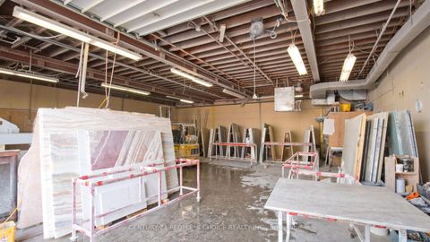 Photo 27 at 01 - 63 Torbarrie Road, CFB, Toronto