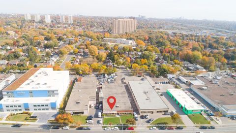 Photo 34 at 01 - 63 Torbarrie Road, CFB, Toronto