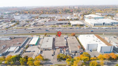 Photo 36 at 01 - 63 Torbarrie Road, CFB, Toronto