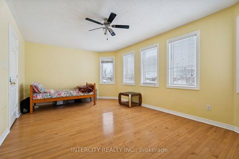 Photo 24 at 25 Meyer Avenue, East Bayfield, Barrie