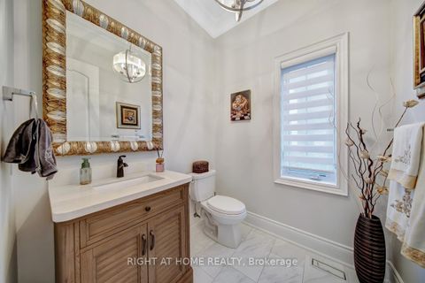 Photo 3 at 38 Menotti Drive, Oak Ridges, Richmond Hill