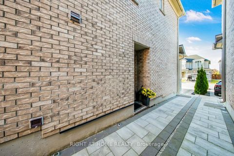 Photo 49 at 38 Menotti Drive, Oak Ridges, Richmond Hill