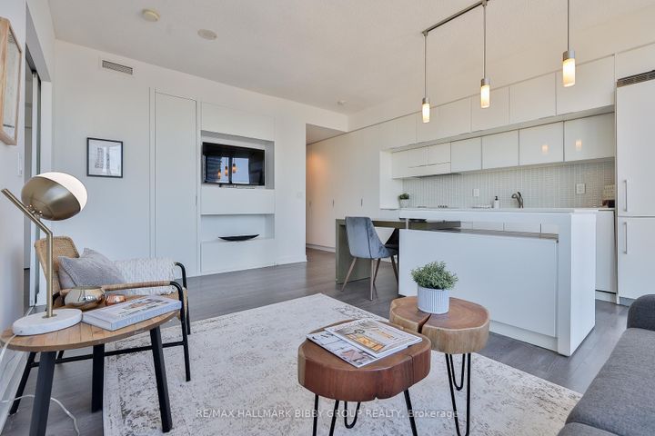 Photo 4 at 2904 - 110 Charles Street E, Yonge Corridor, Toronto