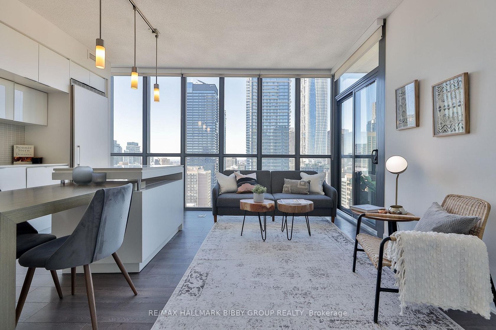 2904 - 110 Charles Street E, Yonge Corridor, Toronto 