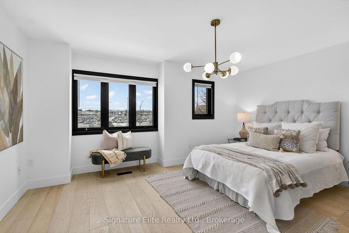 Photo 20 at 50 - 5090 FAIRVIEW Street, Appleby, Burlington