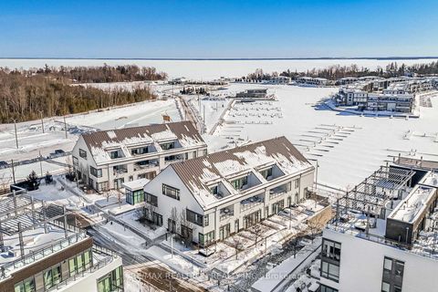 Photo 1 at 31 - 247 Broward Way, Rural Innisfil, Innisfil