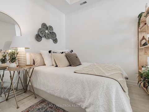 Photo 10 at 31 - 247 Broward Way, Rural Innisfil, Innisfil