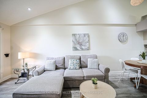 Photo 12 at 164 - 85 Bristol Road E, Hurontario, Mississauga