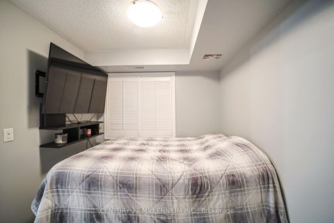 Photo 32 at 164 - 85 Bristol Road E, Hurontario, Mississauga