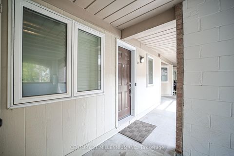 Photo 35 at 164 - 85 Bristol Road E, Hurontario, Mississauga