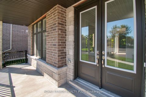 Photo 2 at 980 Church Drive, Lefroy, Innisfil