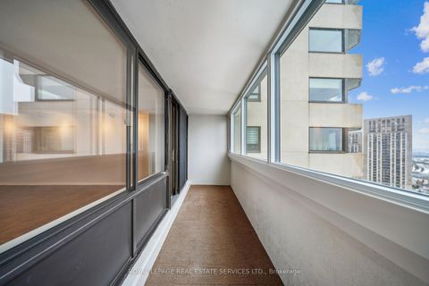 Photo 16 at 2001 - 75 Wynford Heights Crescent, Don Mills, Toronto