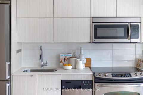 Photo 3 at 711 - 32 Camden Street, Waterfront Communities C1, Toronto